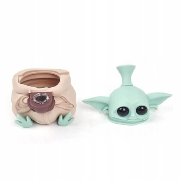 Baby Yoda silicone bong - Image 2